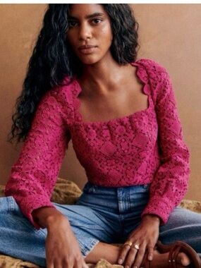 Sezane Alvere blouse in Peony size US 4 or EU 36